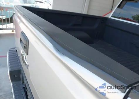 2017 Chevrolet Silverado 1500 2Lz из США, поврежденный, VIN 3GCUKSEJ4HG185444